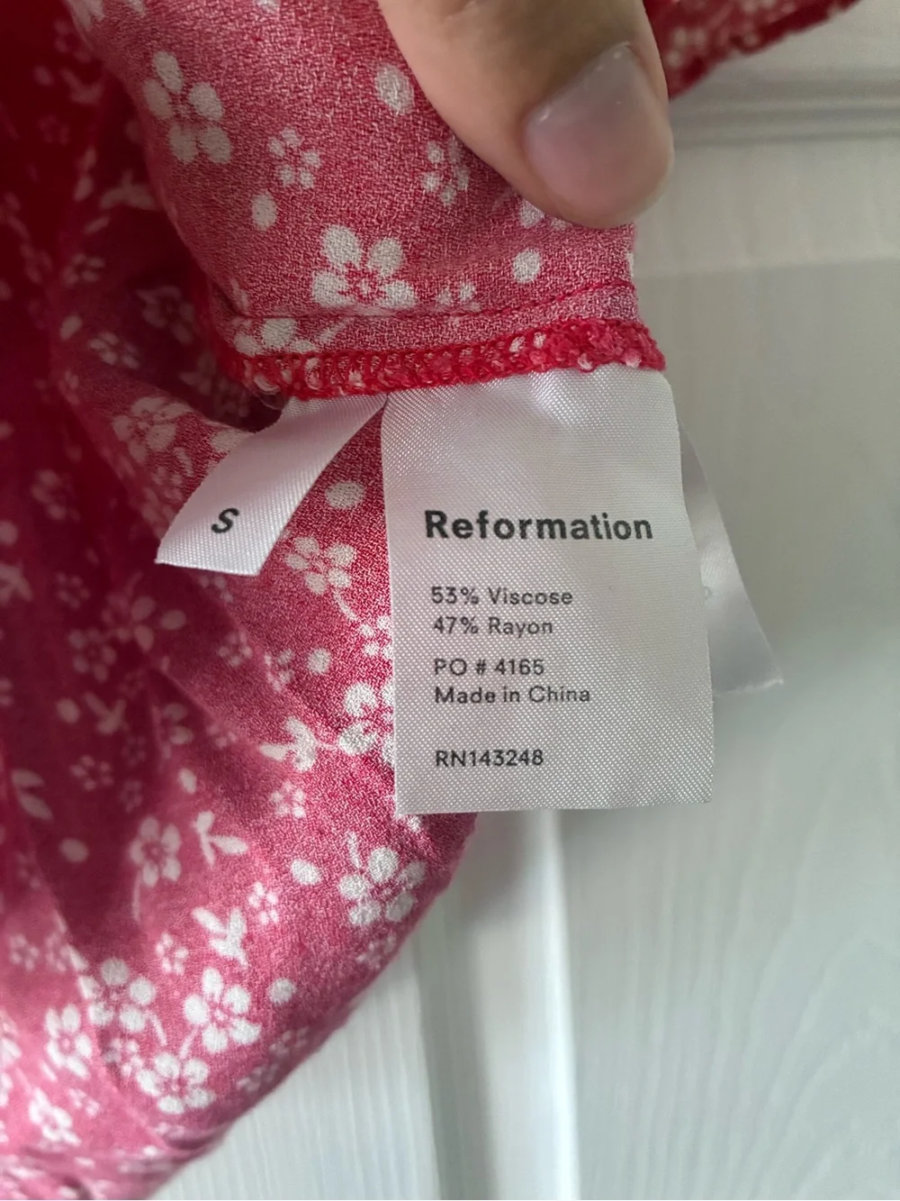 Reformation Button Up V-Neck Red Floral Blouse Size S - Picture 5 of 6